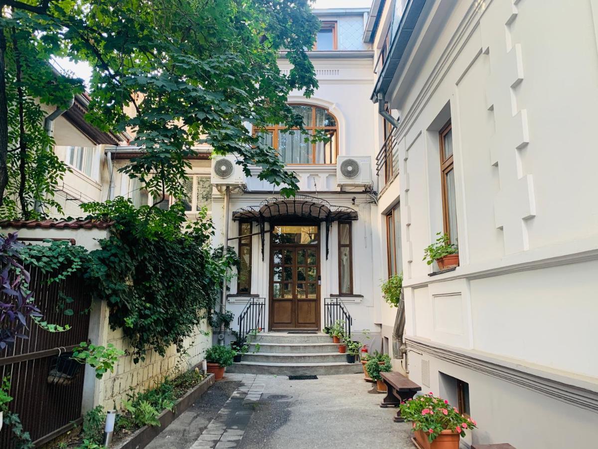 Happy Accomodation Бухарест Экстерьер фото