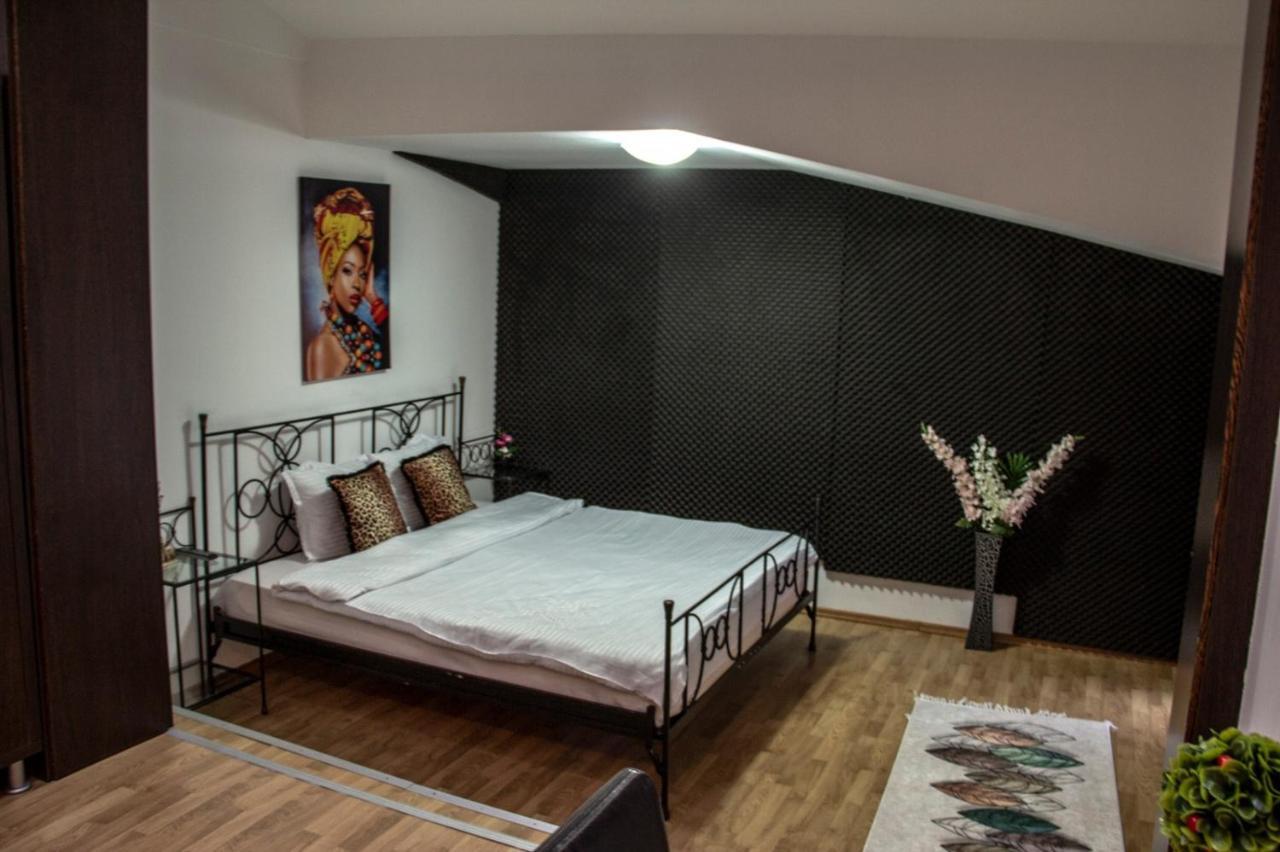 Happy Accomodation Бухарест Экстерьер фото