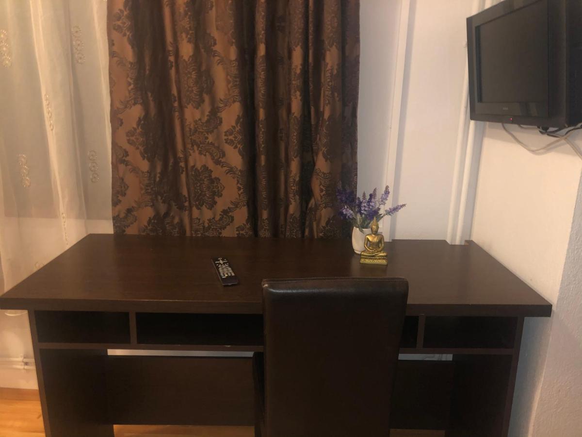 Happy Accomodation Бухарест Экстерьер фото