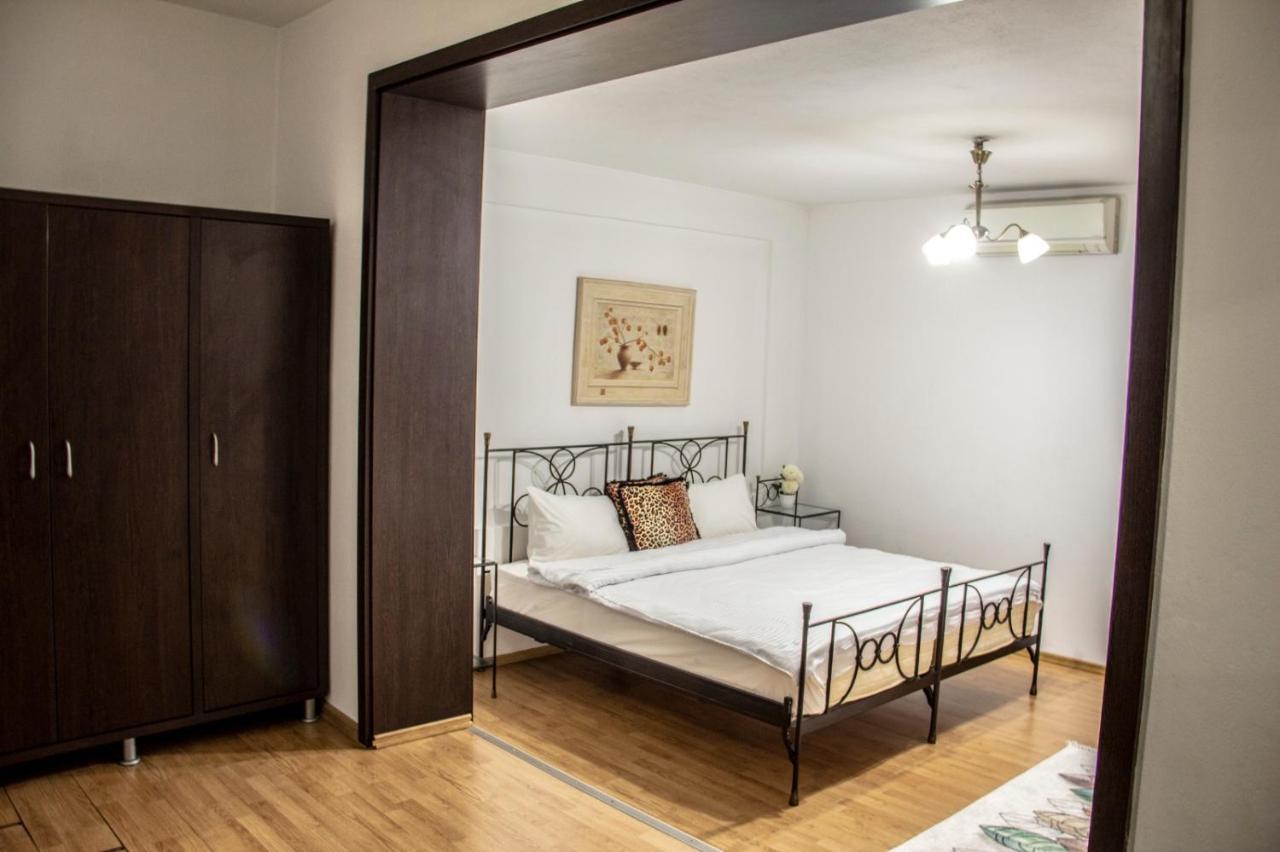 Happy Accomodation Бухарест Экстерьер фото