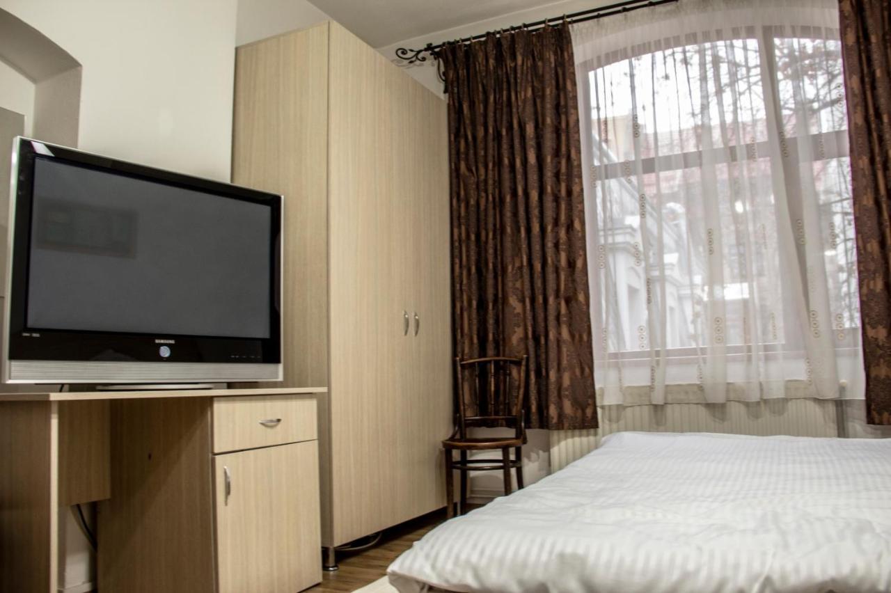 Happy Accomodation Бухарест Экстерьер фото