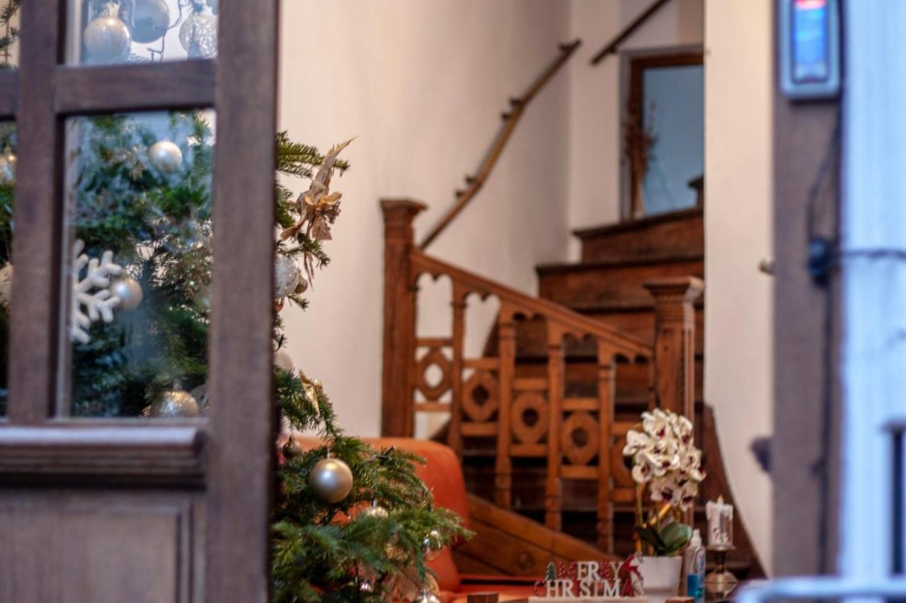 Happy Accomodation Бухарест Экстерьер фото