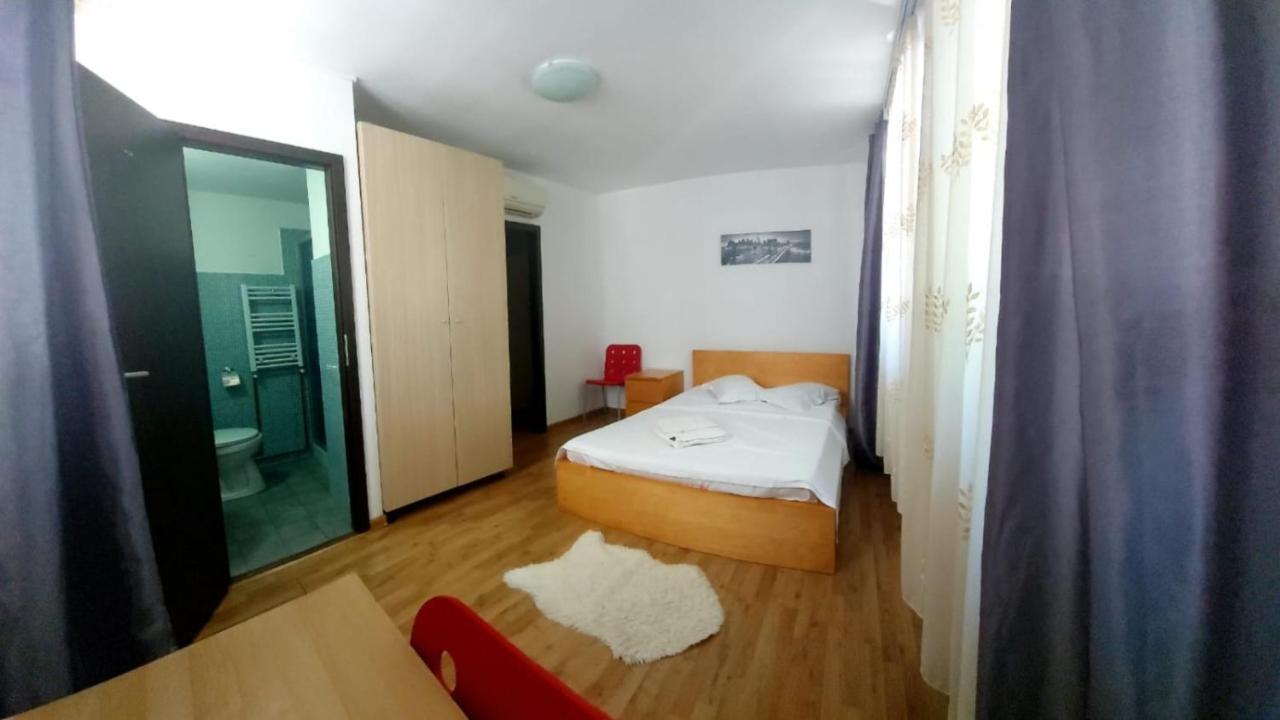 Happy Accomodation Бухарест Экстерьер фото